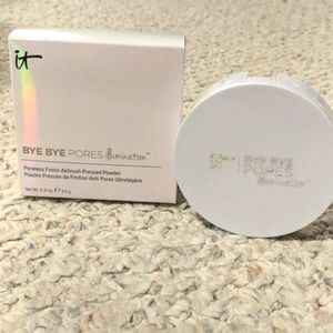 it cosmetics BYE BYE pores powder